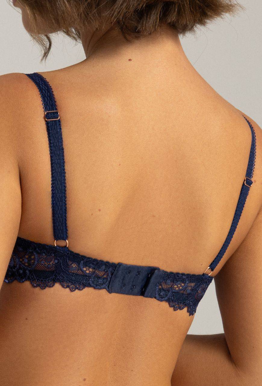 BH AVA in Marineblau, mit Push-up-Effekt – AV 2137 Push Up Navy Blue