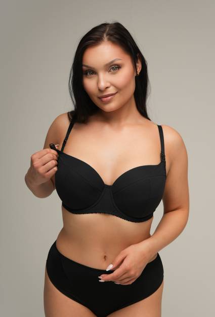 AV 2203 Full Cup Mama Black Bra