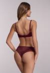 BH AV 2197 Soft Wine – Eleganz und Komfort