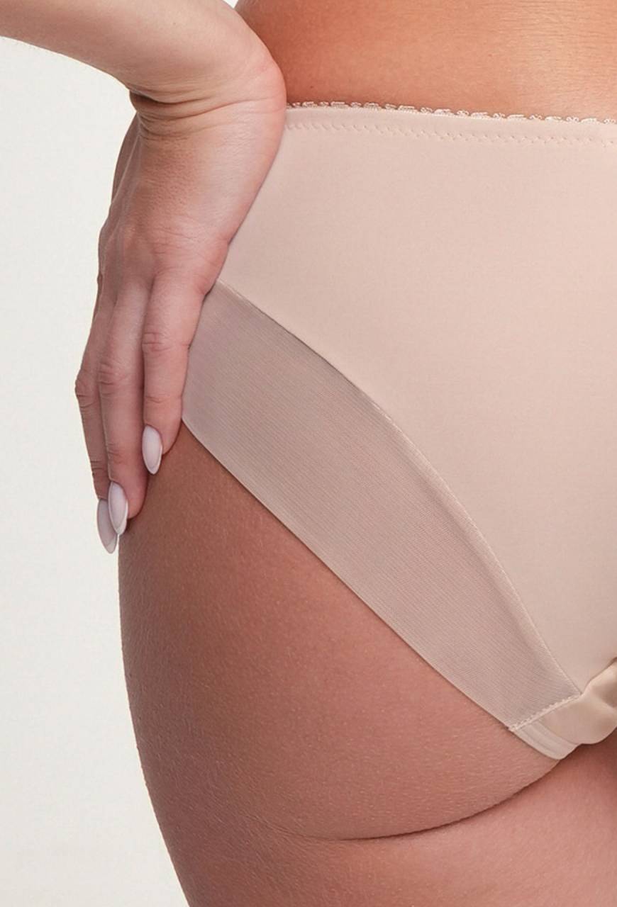 Slip AV 2265 Chocolate Beige – Elegant mit Stickerei | AVA