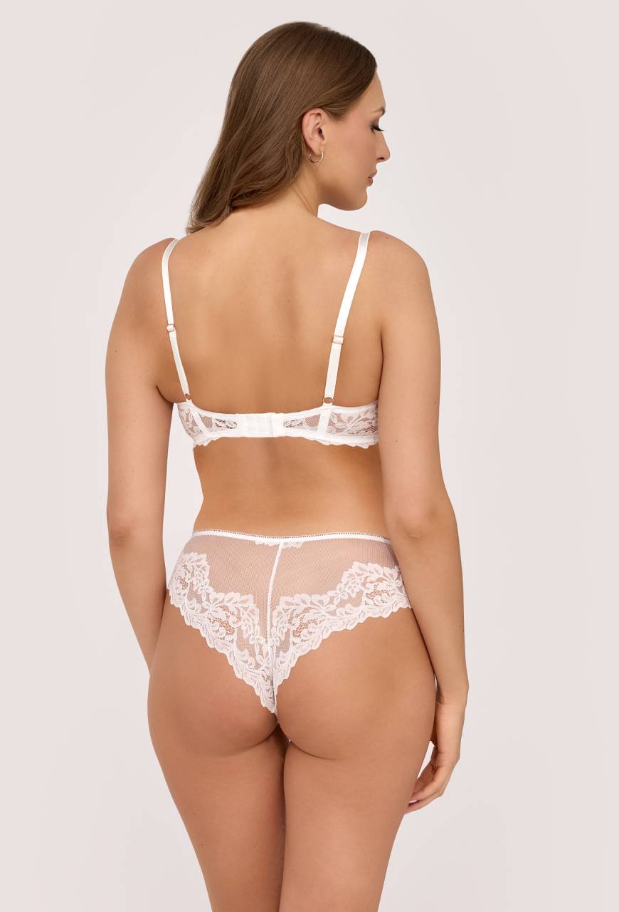 AV 2235/B Creamy Beige Bikinis