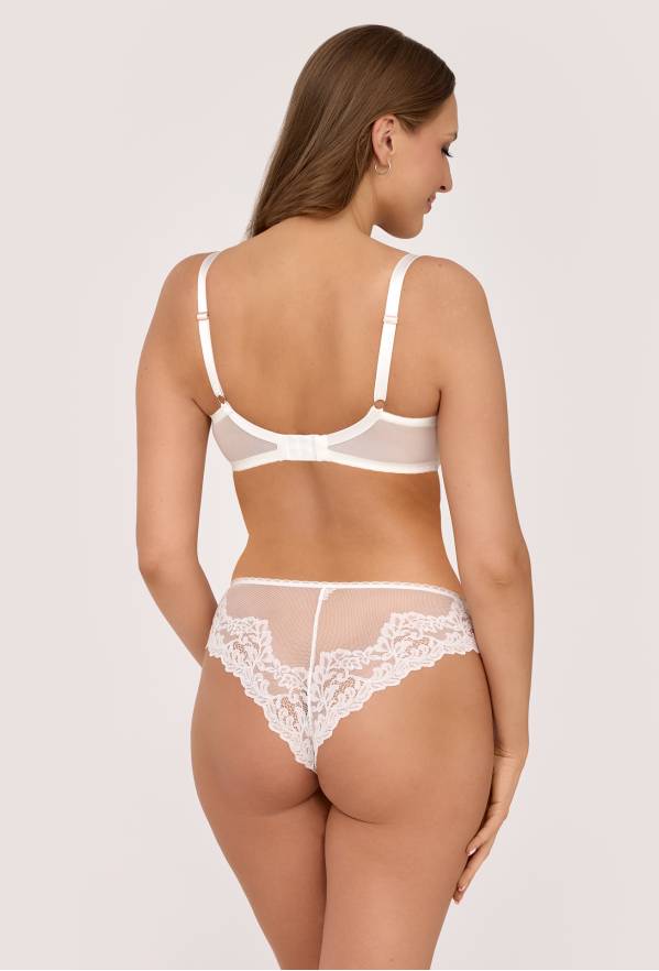 AV 2237/B Creamy Beige Brazilian